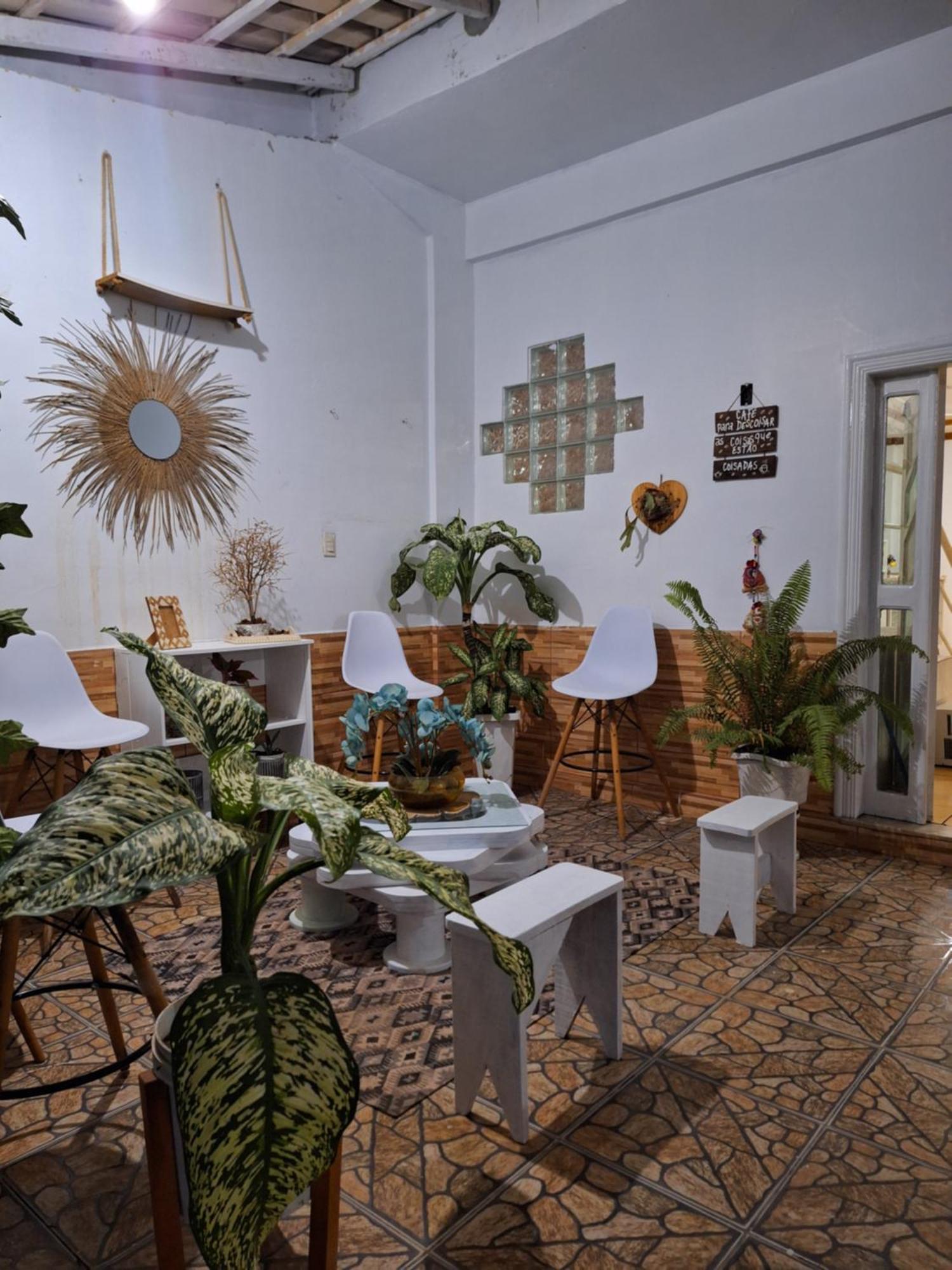 Triplo Com Banheiro Em E Restaurante Habitación en casa particular *