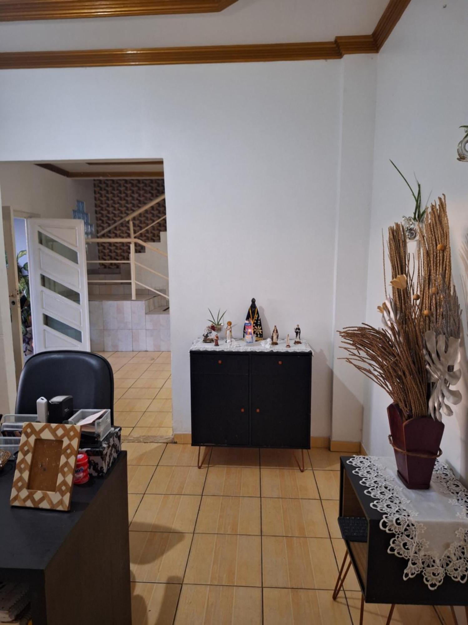 Triplo Com Banheiro Em E Restaurante Manaos