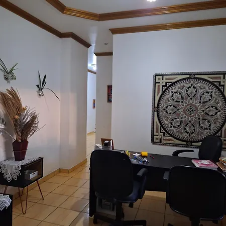 Quarto Triplo Com Banheiro Em Pousada E Restaurante Manaus Exterior photo
