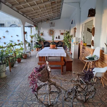 Quarto Triplo Com Banheiro Em Pousada E Restaurante Manaus Exterior photo