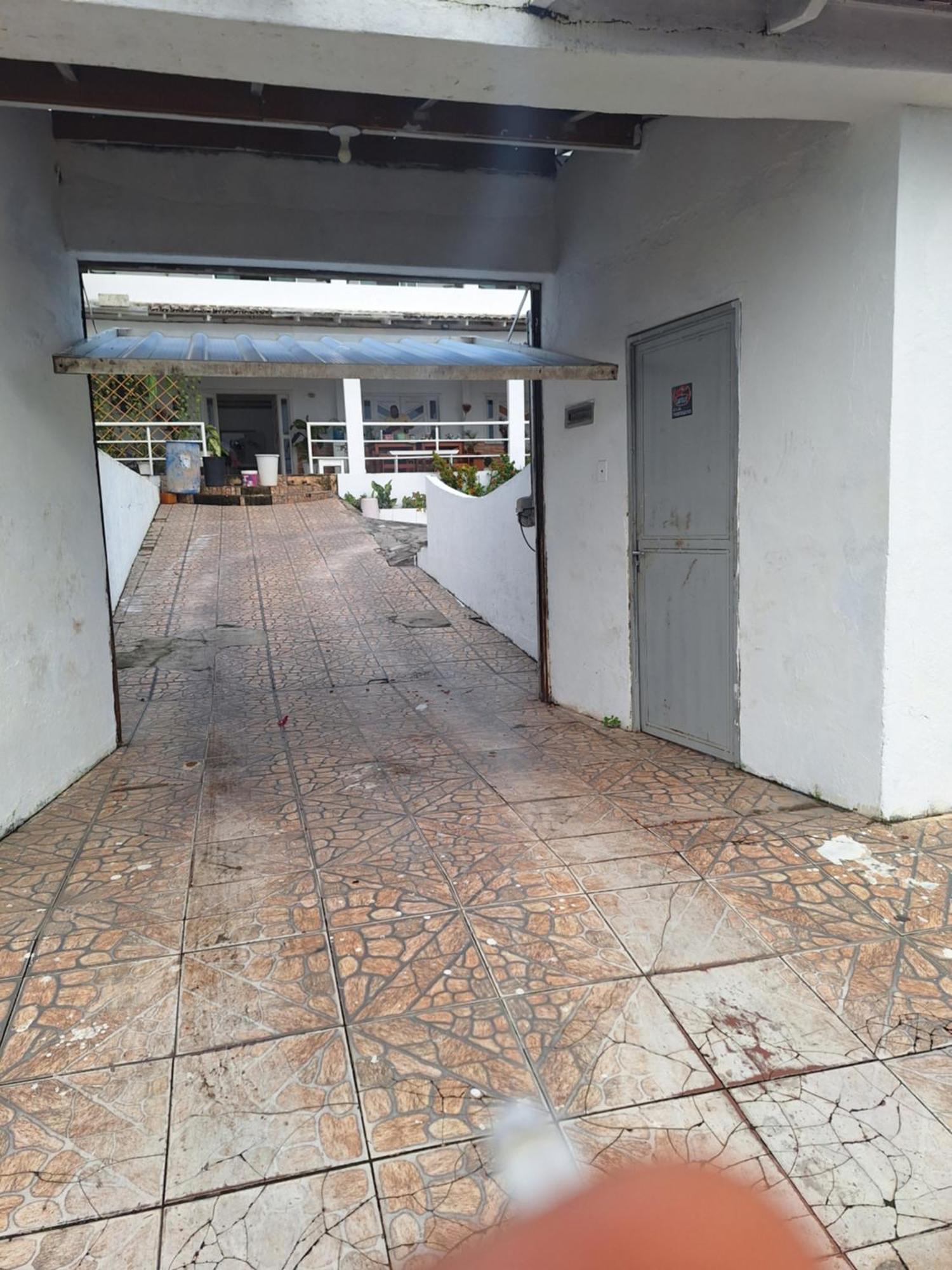 Triplo Com Banheiro Em E Restaurante Manaus